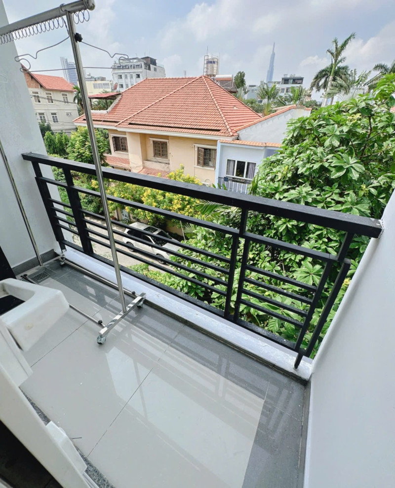 Fully Furnished Studio in Prime Thao Dien Location