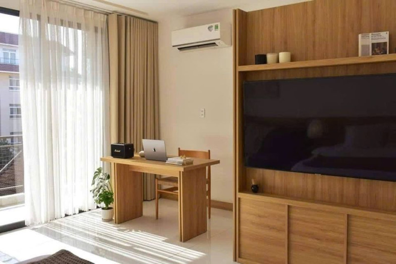 Big balcony studio in Thảo điền area
