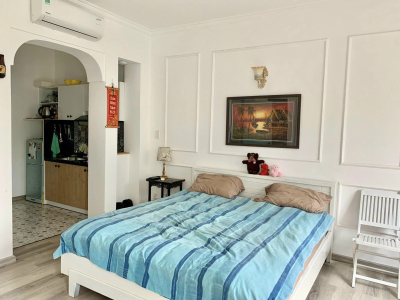 Bright & Stylish Studio for Rent – Prime Thao Dien Location