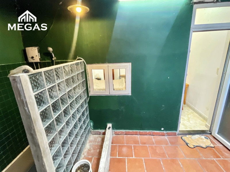 Studio got small  yard outside Thảo điền