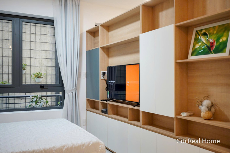 Clean & Contemporary Studio in Thao Dien