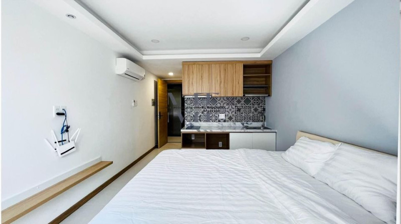 A Gentle Take on Modern Studio Living