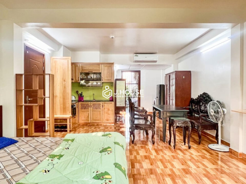 Quiet & Bright Studio in Green Thao Dien