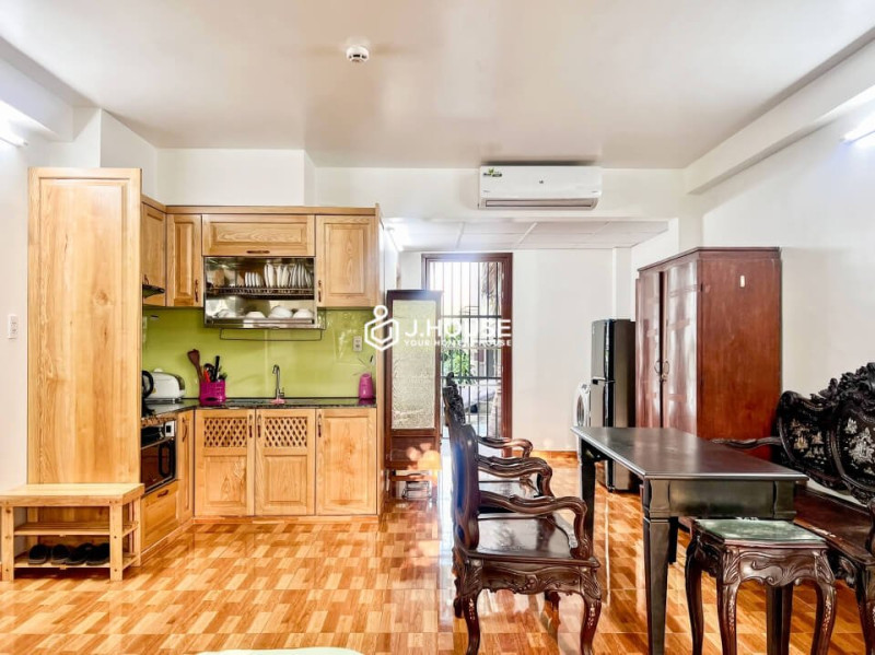 Quiet & Bright Studio in Green Thao Dien