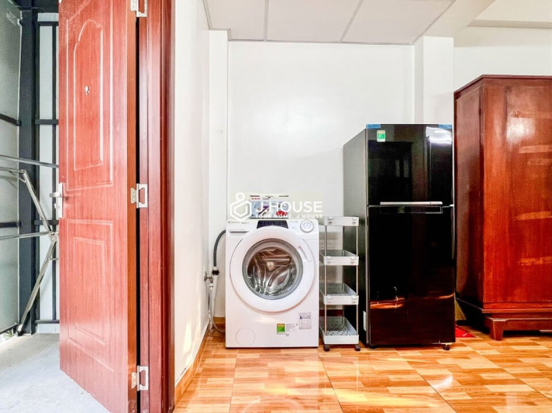 Quiet & Bright Studio in Green Thao Dien