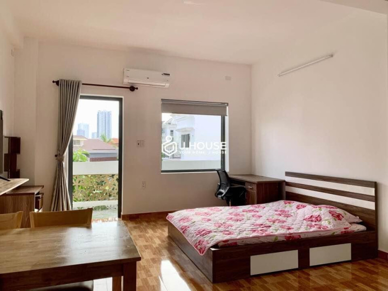 Lovely Big balcony -Studio with Open View in Thao Dien