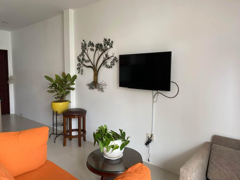 Sun-Filled Studio Apartment in Thao Dien