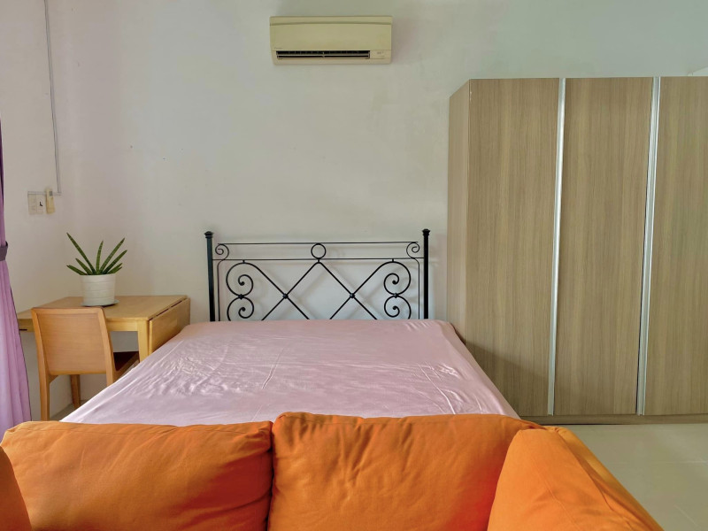 Sun-Filled Studio Apartment in Thao Dien