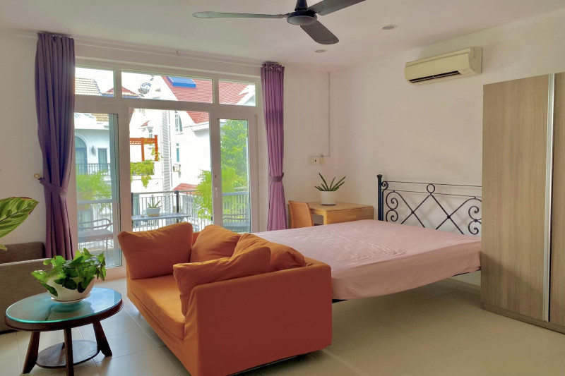 Sun-Filled Studio Apartment in Thao Dien