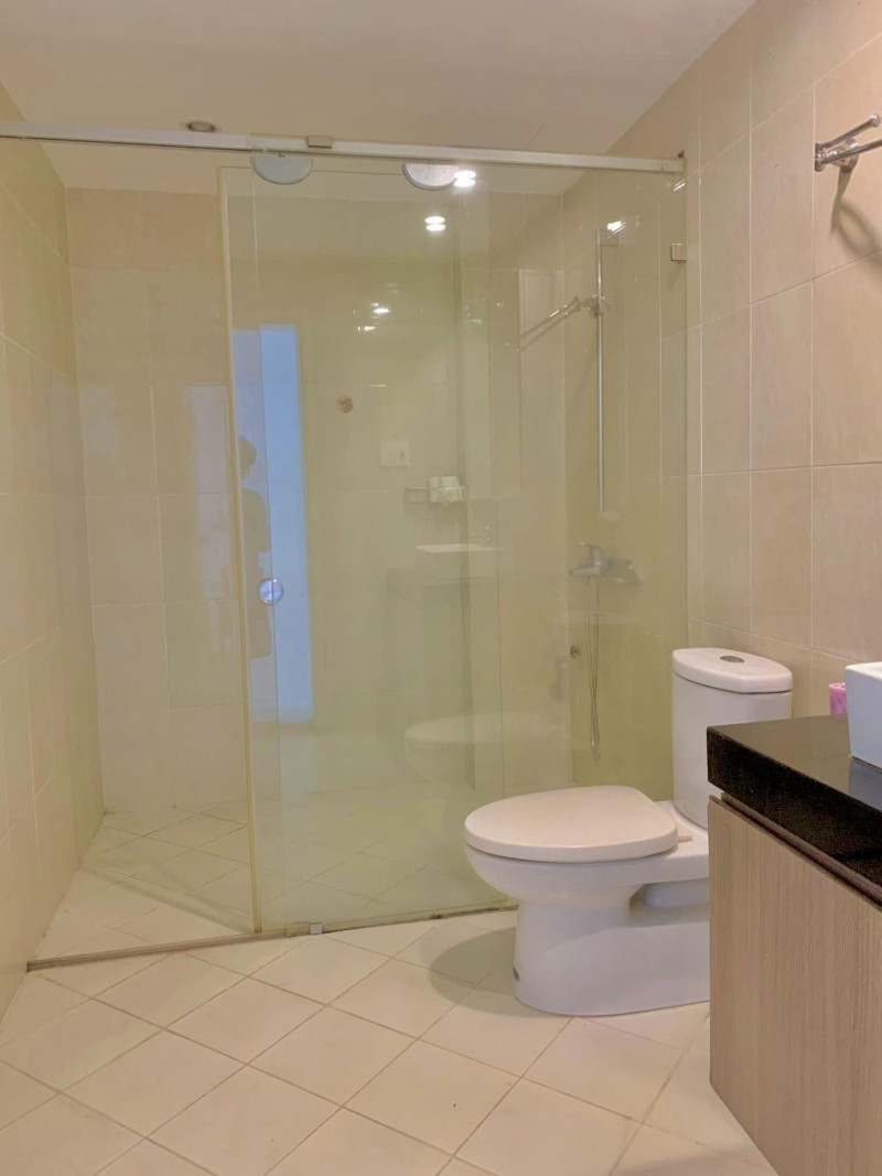 Sun-Filled Studio Apartment in Thao Dien