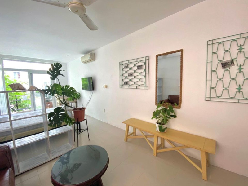 Open-Plan Studio with Natural Light