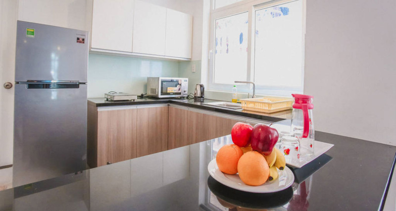 Open-Plan Studio with Natural Light