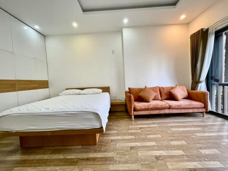 Soft Tones & Clean Lines Studio