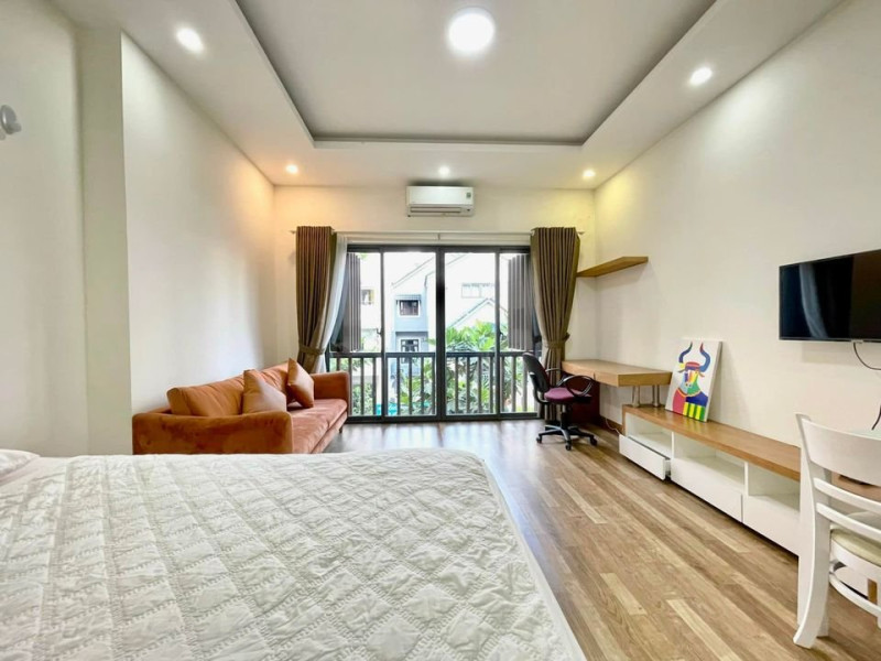 Soft Tones & Clean Lines Studio