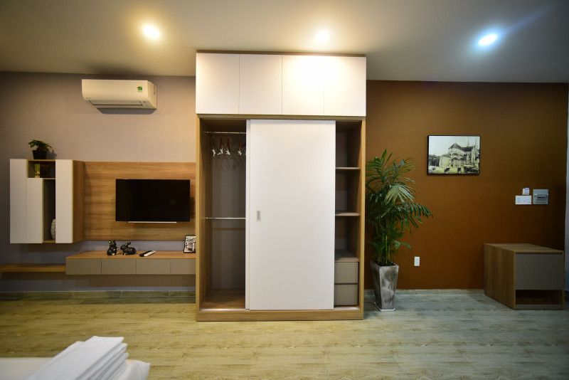 A Quiet Home in Saigon’s Green Quarter-River view