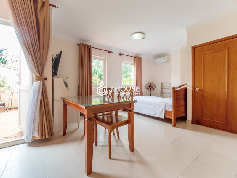 A Quietly Stylish Studio Home got Big balcony