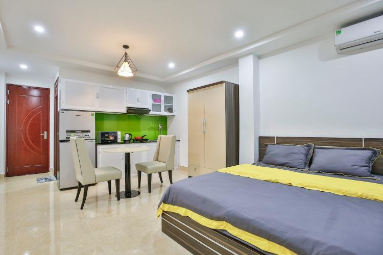 A Studio That Feels Calm and Collected