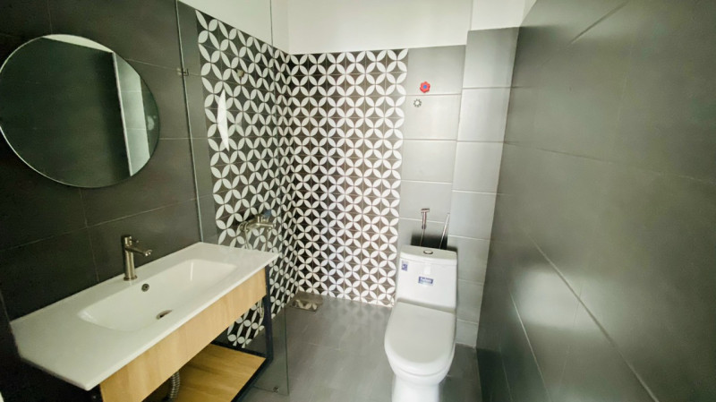 Sunlit Studio Designed for Comfort