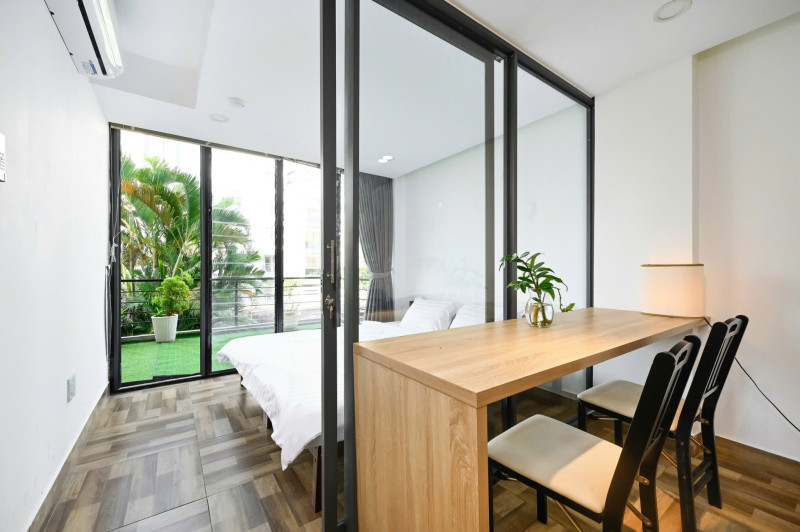 A Naturally Bright Living Space