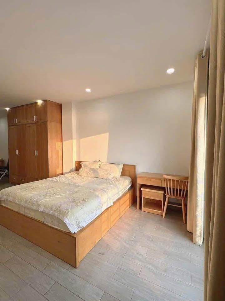 Beautifully Designed Studio with Cozy Vibes