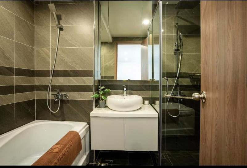 Effortless Living in a Stylish Thao Dien Studio