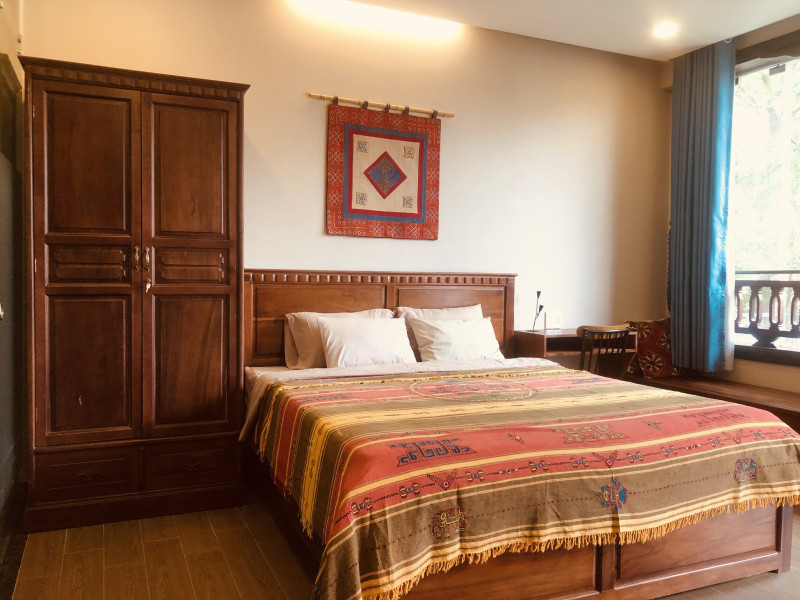 A Calm Base for Life in Saigon