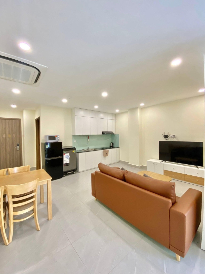 Sun-Filled Studio with Green View in Thao Dien