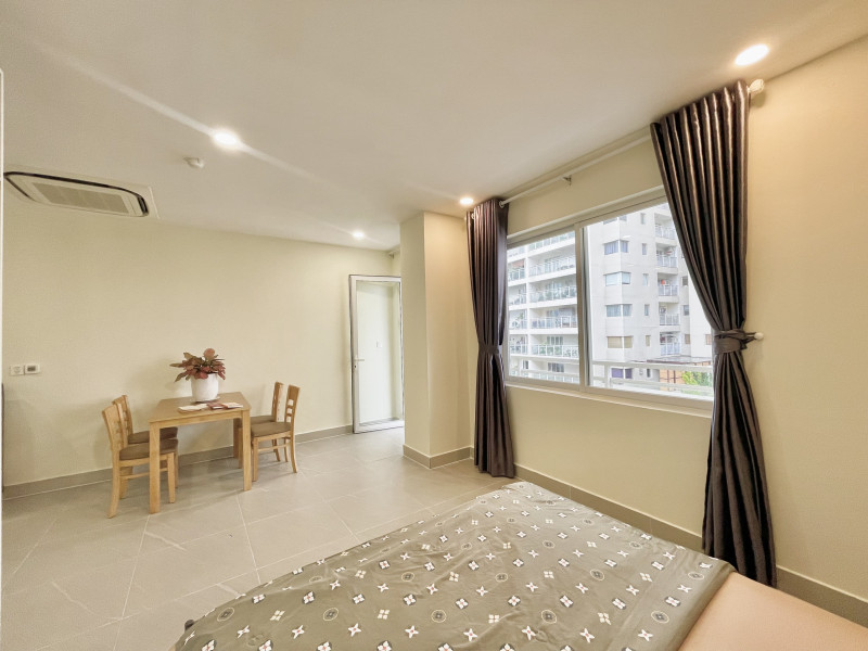 Big balcony- Beautiful Studio Retreat in Thao Dien