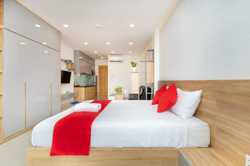 A Smartly Designed Studio Retreat