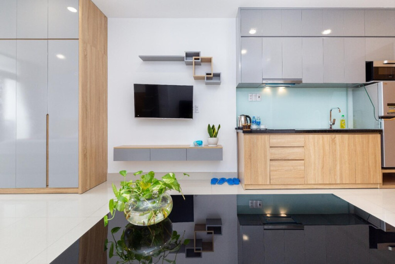 A Smartly Designed Studio Retreat