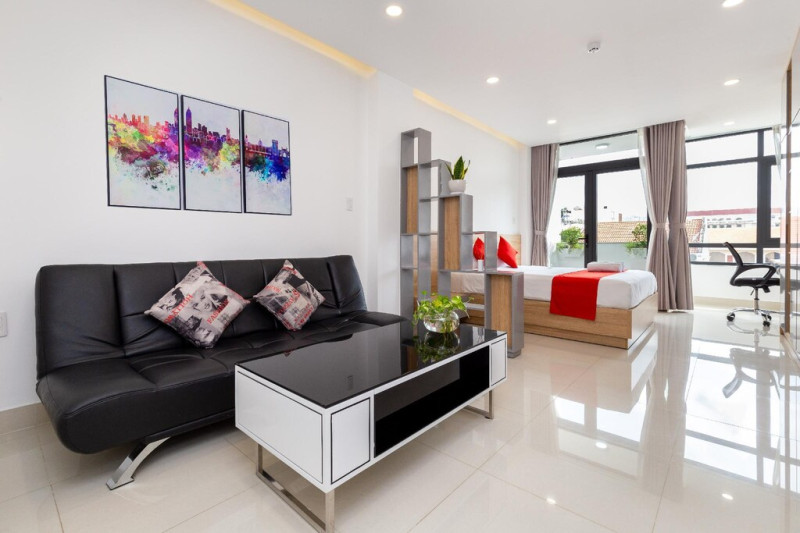 A Smartly Designed Studio Retreat