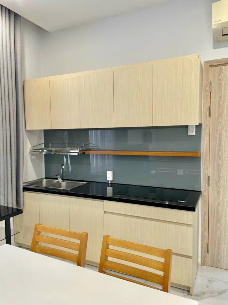 A Tranquil Studio Near the City Core