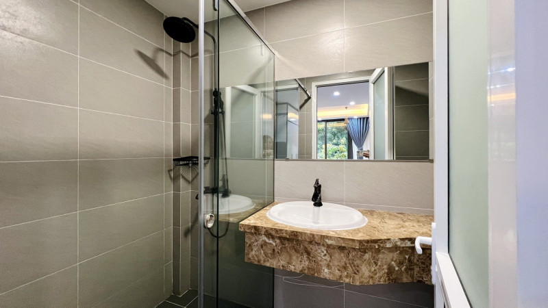 Warm & Comfortable Studio Apartment – Thao Dien