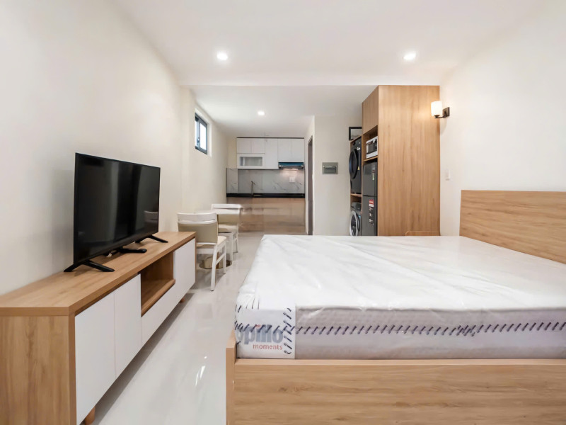 A Private Boutique-Style Studio