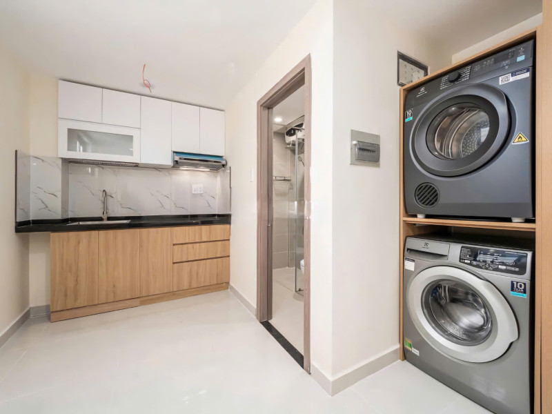 A Private Boutique-Style Studio